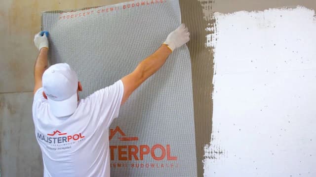 Jak kłaść siatkę na styropian, aby uniknąć najczęstszych błędów Jak kłaść siatkę na styropian, aby uniknąć najczęstszych błędów